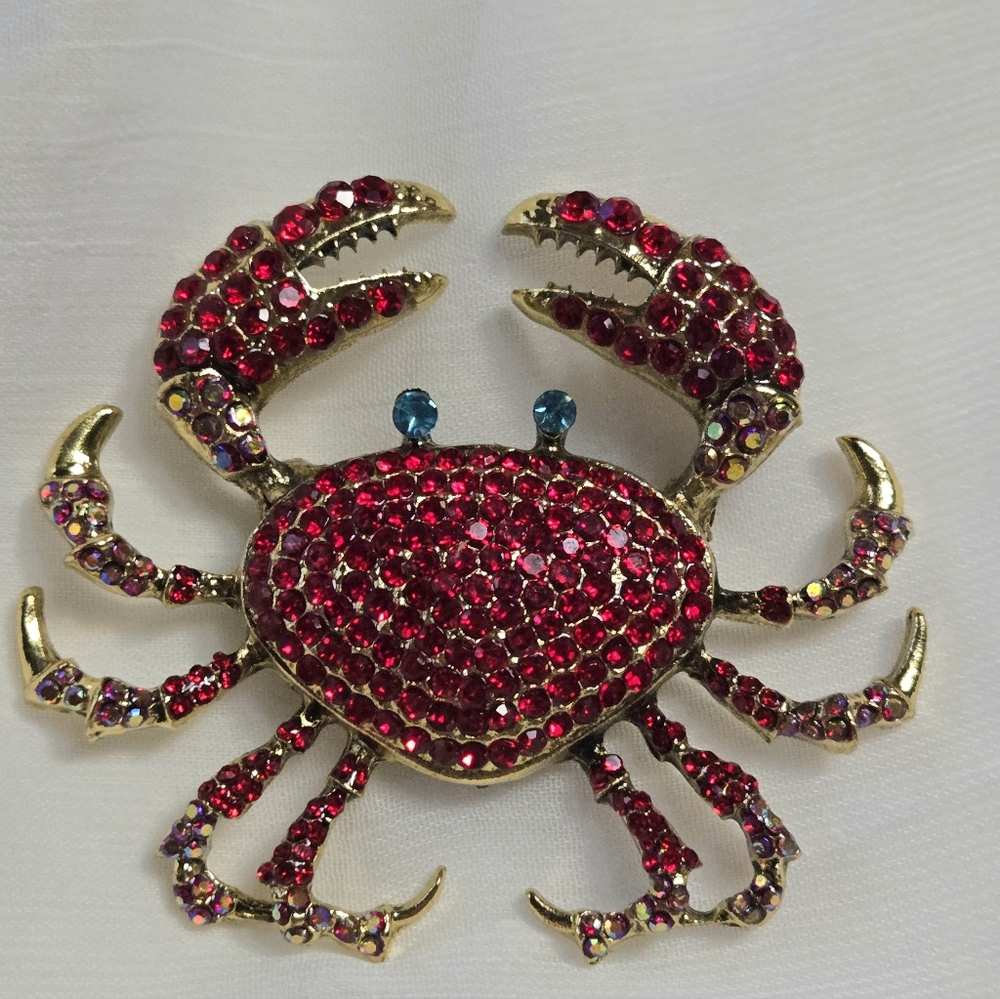 Fanciful Red Rhibestone Crab Brooch